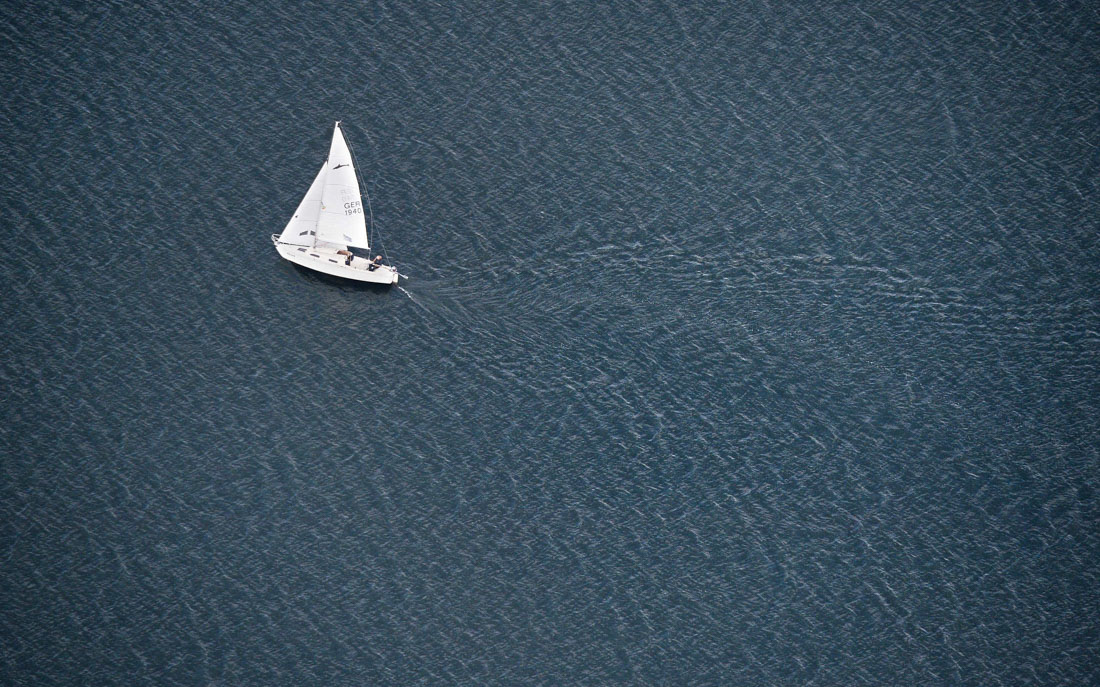 Essen, 21.08.2014: Ein Segelboot auf dem Baldeneysee ©dpa