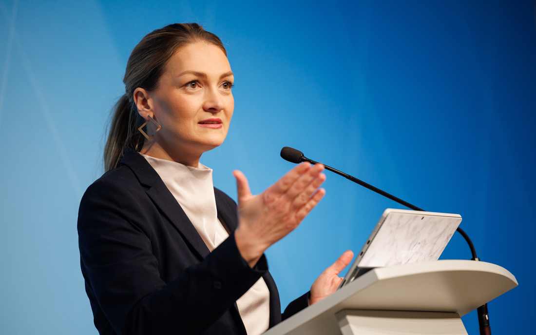 München, 12.03.2024: Gesundheitsministerin Judith Gerlach auf einer Pressekonferenz.